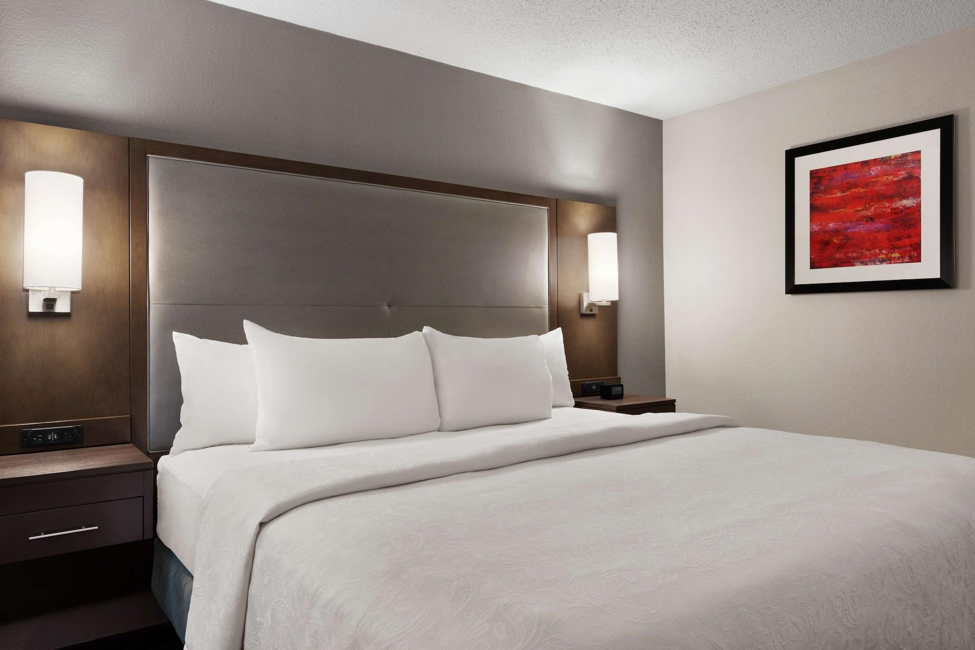 Addison Suites Exteriér fotografie