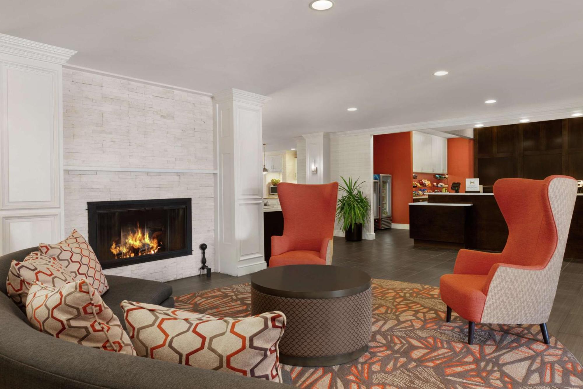 Addison Suites Exteriér fotografie